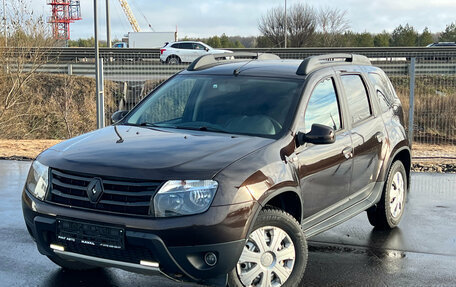 Renault Duster I рестайлинг, 2014 год, 875 000 рублей, 1 фотография