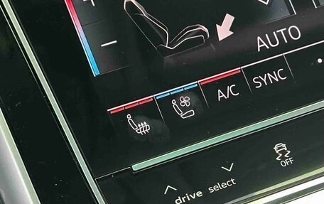 Audi Q8 I, 2025 год, 13 000 000 рублей, 17 фотография