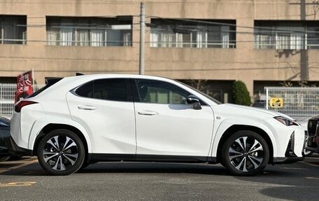 Lexus UX I, 2022 год, 2 150 000 рублей, 6 фотография