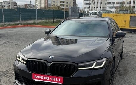 BMW 5 серия, 2021 год, 5 500 000 рублей, 2 фотография