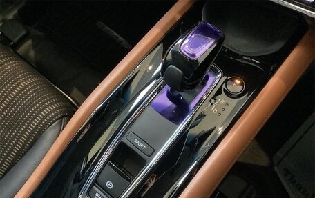 Honda Vezel, 2018 год, 1 360 000 рублей, 10 фотография