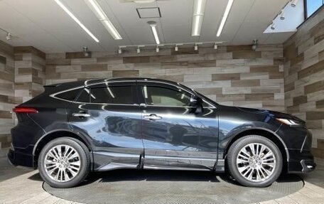 Toyota Harrier, 2020 год, 1 960 000 рублей, 5 фотография