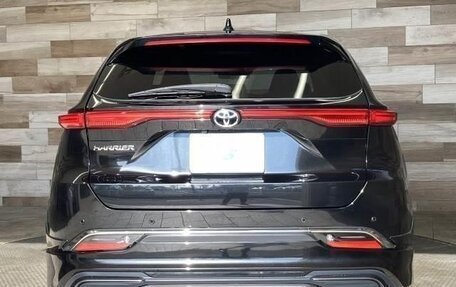 Toyota Harrier, 2020 год, 1 960 000 рублей, 3 фотография