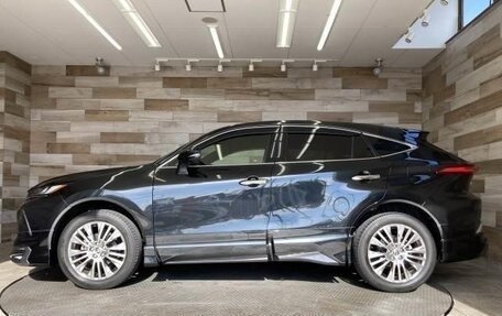 Toyota Harrier, 2020 год, 1 960 000 рублей, 6 фотография