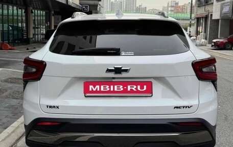 Chevrolet Trax, 2024 год, 1 850 000 рублей, 3 фотография