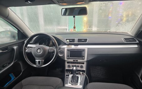 Volkswagen Passat B7, 2012 год, 1 110 000 рублей, 14 фотография