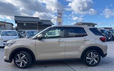 Toyota Raize I, 2022 год, 1 360 000 рублей, 4 фотография