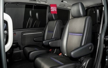 Honda Stepwgn IV, 2019 год, 2 425 000 рублей, 7 фотография