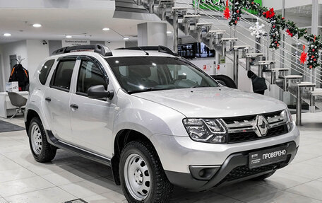 Renault Duster I рестайлинг, 2016 год, 950 000 рублей, 3 фотография