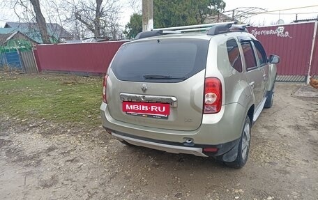 Renault Duster I рестайлинг, 2014 год, 1 000 000 рублей, 3 фотография