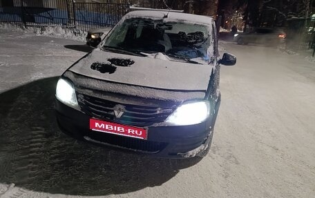 Renault Logan I, 2013 год, 350 000 рублей, 1 фотография