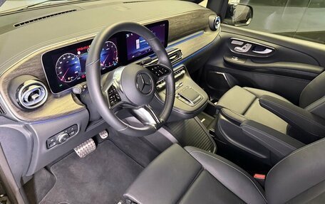 Mercedes-Benz V-Класс, 2024 год, 33 000 000 рублей, 7 фотография