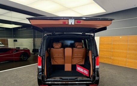 Mercedes-Benz V-Класс, 2024 год, 33 000 000 рублей, 6 фотография