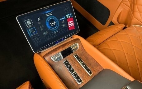 Mercedes-Benz V-Класс, 2024 год, 33 000 000 рублей, 13 фотография