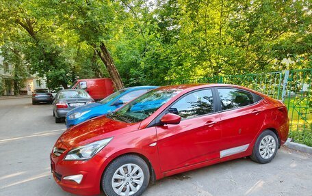 Hyundai Solaris II рестайлинг, 2015 год, 690 000 рублей, 6 фотография