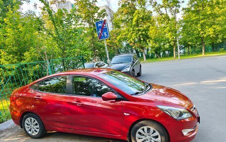 Hyundai Solaris II рестайлинг, 2015 год, 690 000 рублей, 8 фотография