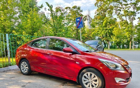 Hyundai Solaris II рестайлинг, 2015 год, 690 000 рублей, 5 фотография