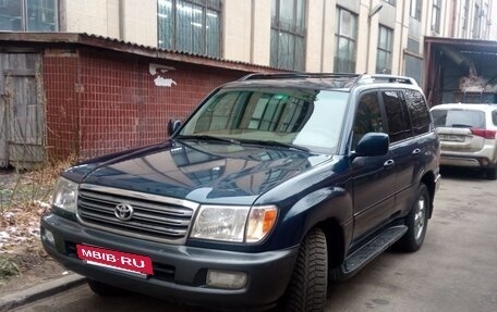 Toyota Land Cruiser 100 рестайлинг 2, 2004 год, 1 650 000 рублей, 8 фотография