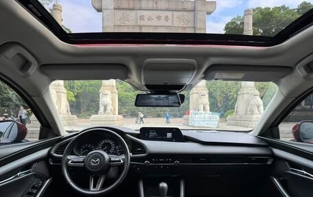 Mazda 3, 2022 год, 1 760 000 рублей, 15 фотография