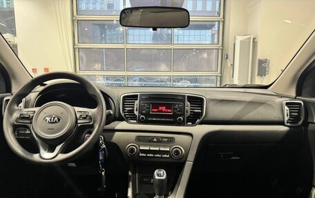 KIA Sportage IV рестайлинг, 2017 год, 1 350 000 рублей, 15 фотография