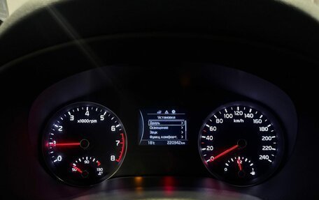 KIA Sportage IV рестайлинг, 2017 год, 1 350 000 рублей, 17 фотография