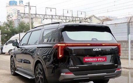 KIA Carnival, 2024 год, 5 330 000 рублей, 3 фотография