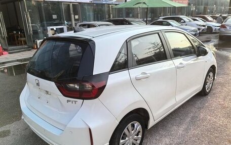 Honda Fit, 2022 год, 1 180 000 рублей, 6 фотография