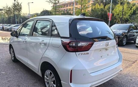 Honda Fit, 2022 год, 1 180 000 рублей, 4 фотография