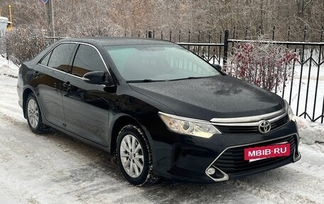 Toyota Camry, 2018 год, 2 299 999 рублей, 4 фотография