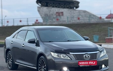 Toyota Camry, 2013 год, 1 400 000 рублей, 4 фотография