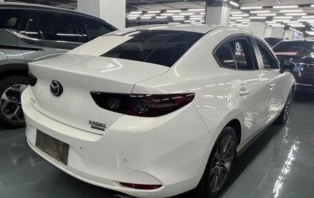 Mazda 3, 2022 год, 1 700 000 рублей, 4 фотография