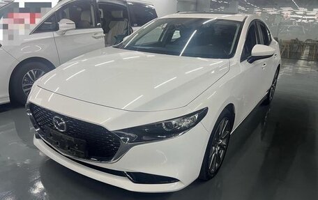 Mazda 3, 2022 год, 1 700 000 рублей, 3 фотография