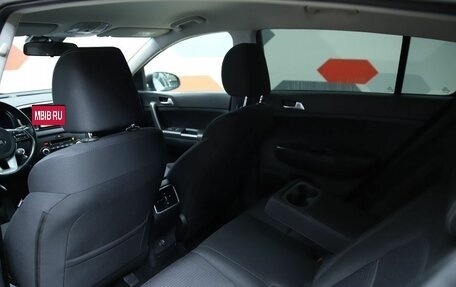 KIA Sportage IV рестайлинг, 2020 год, 2 290 000 рублей, 16 фотография