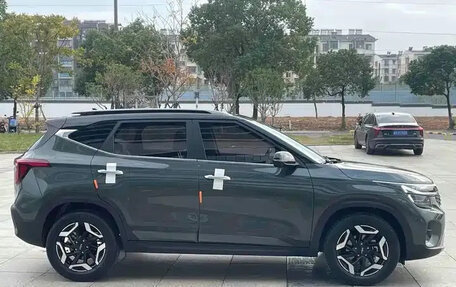 KIA Seltos I, 2023 год, 1 900 000 рублей, 3 фотография