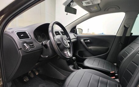 Volkswagen Polo VI (EU Market), 2014 год, 965 000 рублей, 13 фотография