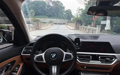 BMW 3 серия, 2022 год, 2 650 700 рублей, 16 фотография