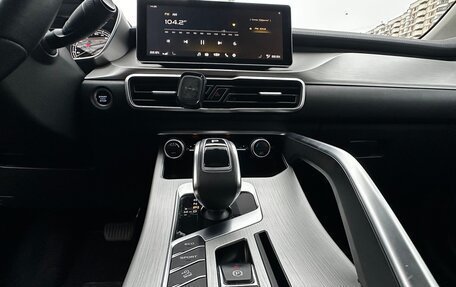 Geely Coolray I, 2021 год, 1 670 000 рублей, 18 фотография