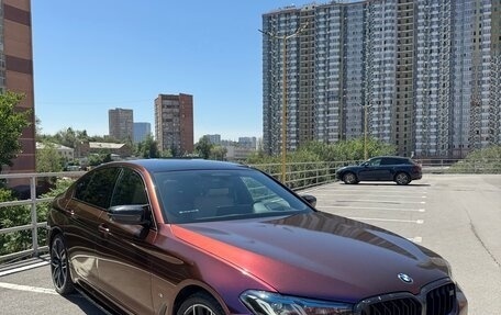 BMW 5 серия, 2020 год, 6 550 000 рублей, 2 фотография