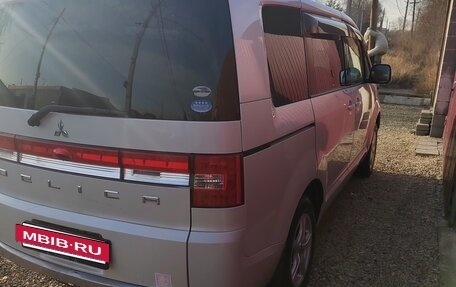 Mitsubishi Delica D:5 I, 2011 год, 800 000 рублей, 5 фотография