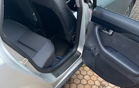 Audi A4, 2002 год, 430 000 рублей, 9 фотография