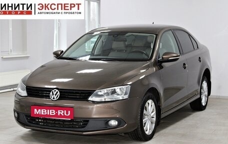 Volkswagen Jetta VI, 2012 год, 959 900 рублей, 3 фотография