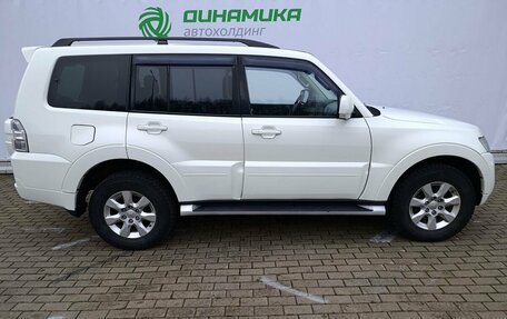 Mitsubishi Pajero IV, 2014 год, 2 300 000 рублей, 4 фотография