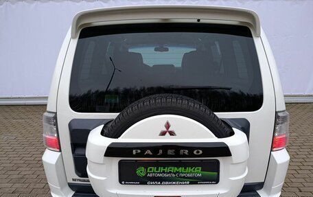 Mitsubishi Pajero IV, 2014 год, 2 300 000 рублей, 6 фотография