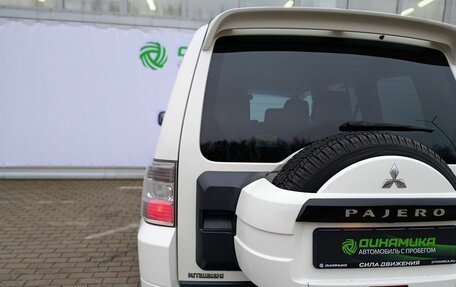 Mitsubishi Pajero IV, 2014 год, 2 300 000 рублей, 10 фотография