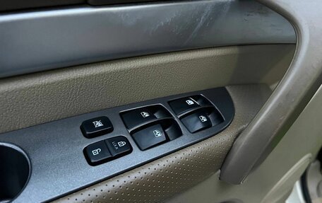 SsangYong Rodius I, 2009 год, 590 000 рублей, 18 фотография