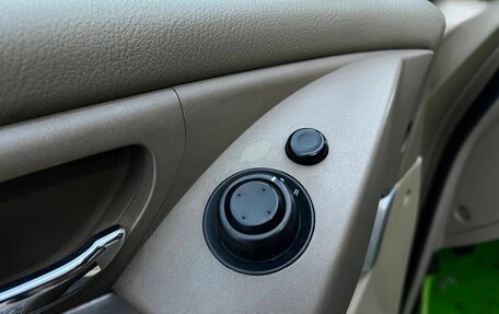 SsangYong Rodius I, 2009 год, 590 000 рублей, 16 фотография