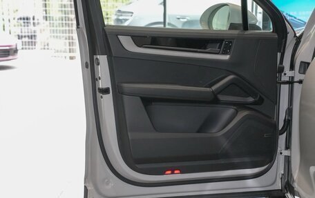 Porsche Cayenne III, 2025 год, 16 065 000 рублей, 18 фотография