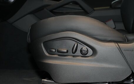 Porsche Cayenne III, 2025 год, 16 065 000 рублей, 20 фотография