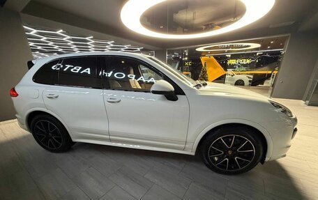 Porsche Cayenne III, 2015 год, 3 290 000 рублей, 5 фотография