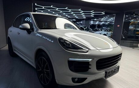 Porsche Cayenne III, 2015 год, 3 290 000 рублей, 6 фотография